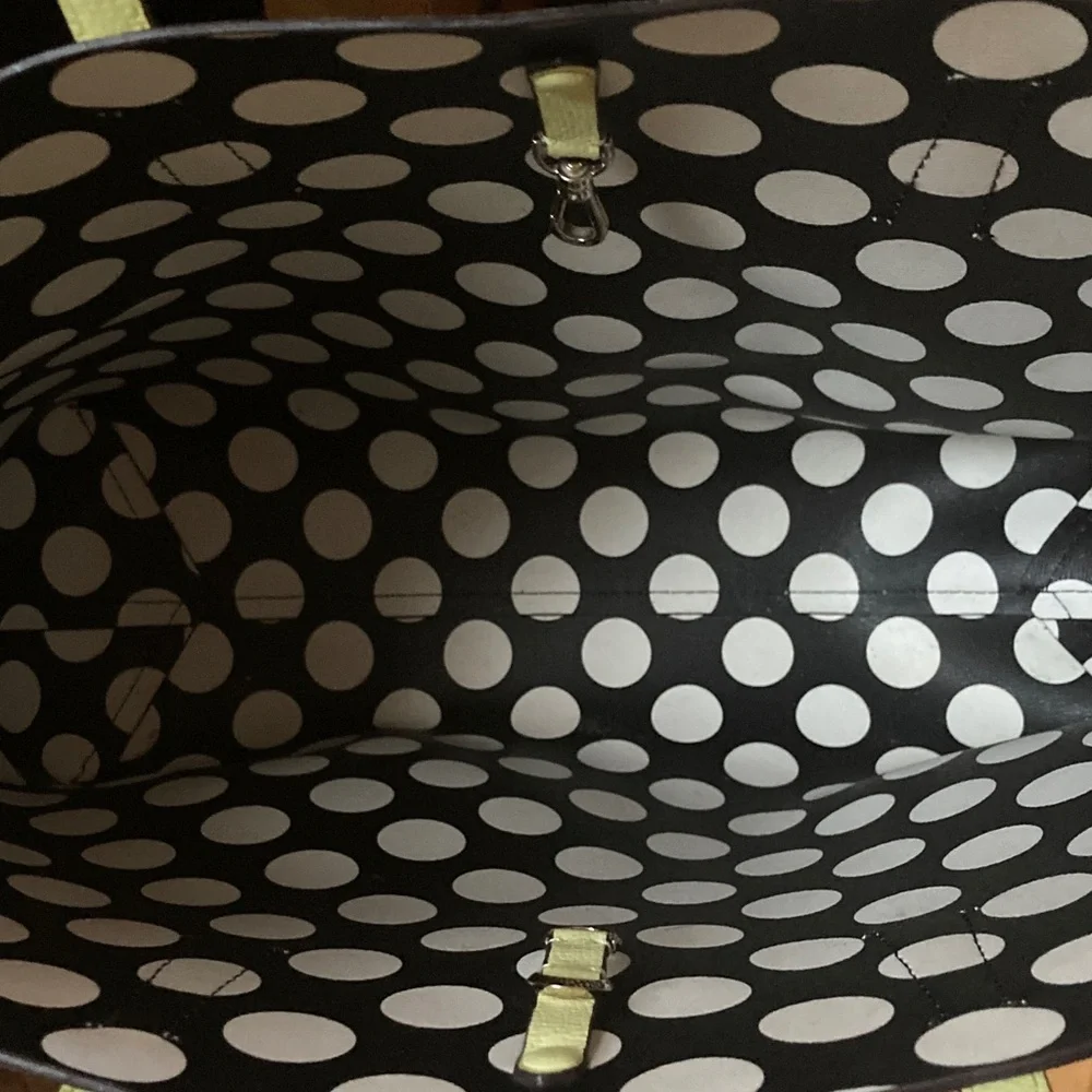 Kate Spade Molly Bikini Dot Pop Large Tote in Lemon Sorbet EUC